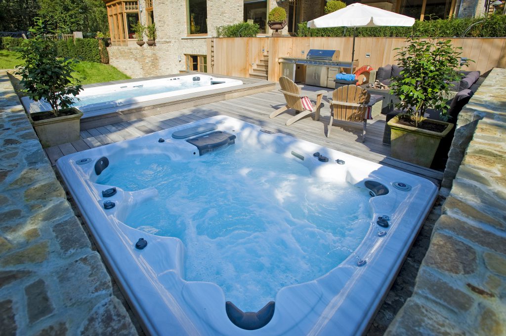 Chattanooga Swim Spas + Hot Tubs // Swim Spa International